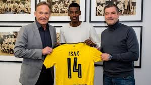 Born 21 september 1999) is a swedish professional footballer who plays as a forward for la liga club real sociedad and the sweden national team. Bundesliga Swedish Talent Alexander Isak Joins Borussia Dortmund From Aik Solna
