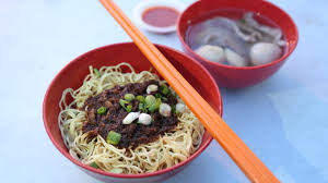 Pork noodles are one of the most widely sought after dish in kl due to its generous ingredients and hearty nature, it's best enjoyed during breakfast. Best Beef Noodles In Kl