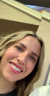 If i wasn't a celebrity would you still love me 🥰?