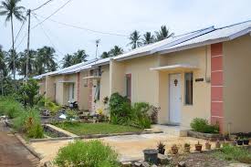 Rumah kayu manado di bunaken jenis bungalow dengan ukuran luas 48 m2.didesain 2 lantai untuk memanfaatkan lokasi yang sempit namun tetap menjaga keasrian lingkungan sekitar rumah. Harga Rumah Di Jakarta Yogyakarta Dan Jawa Timur Turun Halaman All Kompas Com