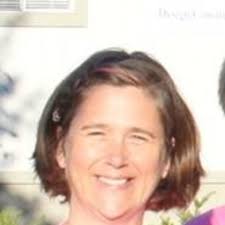 Sara Tanis's Instagram, Twitter & Facebook