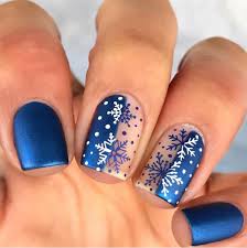 But thanks to nail artists and nail polish brands sharing their latest manicures on instagram, there's a whole world of winter nail designs out there to inspire you every time you paint your nails this season. 52 Cute Winter Nail Designs To Try This Engagement Season Beauty Zone X
