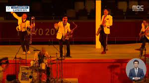 Maybe you would like to learn more about one of these? 9vbirkl9ccdthm