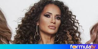 La nueva vida de Carmen Miriam, ganadora de 'Popstars', como vigilante de  seguridad