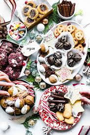 I love finding new recipes and coming home with a plateful of tons of different yummies to try. Vegan Christmas Cookies For A Cookie Exchange Cotter Crunch