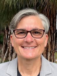 Sheryl Rush's Instagram, Twitter & Facebook