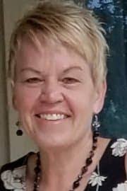 Lori Rupert's Instagram, Twitter & Facebook