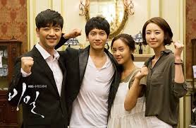 The Cast And Crew Of Secret Have An Ending Party Korean Drama Drama Ji Sung