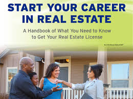Feb 02, 2019 · short answer is you have to be 18 or 19 years of age to get your real estate license depending on the state. Career In Real Estate Education Illinois Realtors