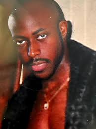 Someone sent me these pictures of me from back in the day. I was fixinnabe  an R&B heartthrob. But the Lord had need of me!