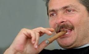 For a complete introduction to lua programming, see the book programming in lua. Sov A Luat Foc Lua V Ar Dracu De GuvernanÈi Lua Te Ar Dracu De OpoziÈie Ce A Aflat Din Spatele Gratiilor Stiri Pe Surse Cele Mai Noi Stiri