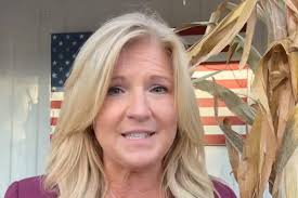 Shannon Lundgren, House floor manager for Iowa's anti-abortion bills,  becomes fourth Republican running in 2nd District