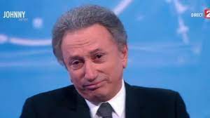 Tu nous a et tu nous fait toujours bien rire. Johnny Hallyday Drucker En Larmes Pour Dire Salut A Son Pote Rennes Maville Com