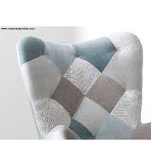 Er kunnen variaties zijn in de combinatie van de patchworkstoffen. Chaise Individuelle Rembourree Confortable Avec Accoudoirs Et Pieds En Bois