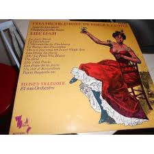 Sous le ciel de paris est une chanson d'amour, et un hymne romantique allégorique à paris, composée par hubert giraud, écrite par jean dréjac, et originellement interprétée et enregistré par jean bretonnière pour la musique du film sous le ciel de paris, de julien duvivier de 1951 1. Chansons D Hier Et D Aujourd Hui Avec La Derniere Chanteuse Des Rues Dedicace De Lily Lian Panam Henry Pelissier G Govaerts 33t Chez Poupoune76 Ref 119248071