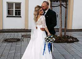 Check spelling or type a new query. Cinderella Brautmode Brautkleider Unterhaching Bei Munchen