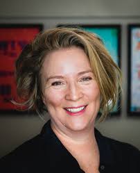 Heather Krause's Instagram, Twitter & Facebook