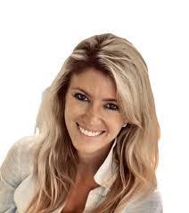 Lacey Wismer's Instagram, Twitter & Facebook