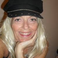 30+ "Susan Dakin" profiles