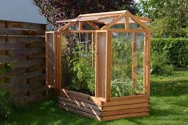 Tomatenhaus Das Besondere Gewachshaus Von Gartenfrosch Garten Gewachshaus Gewachshaus Bauen Gartengestaltung