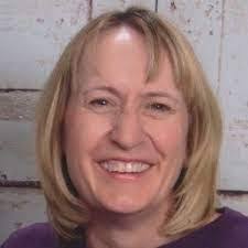 Donna Huss's Instagram, Twitter & Facebook