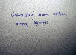 Ankara öyle bir sevdadır ki, soğuk ama insanın içini ısıtacak kadar sıcak. Sokaklarin Sesi Olmus Birbirinden Bomba 44 Duvar Yazisi Listelist Com