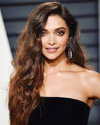 Like It Or Love It Deepika Padukone Looks Super Gorgeous Deepika Padukone Hair Hair Hair Highlights