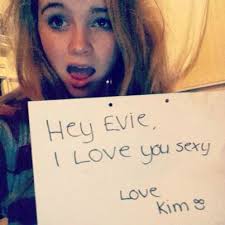 Evie Walters (@evie937)