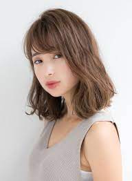 ミディアム 30代40代おすすめ ふんわりミディアム ramie ginzaの髪型 ヘアスタイル ヘアカタログ 2019秋冬 ヘアスタイル ミディアムロング パーマスタイル