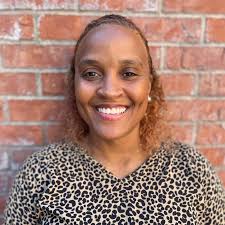 Dionne Mckenzie's Instagram, Twitter & Facebook