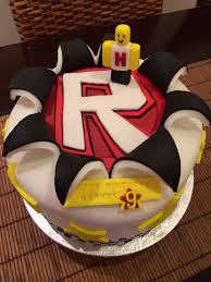 As of march 18, 2021, it has been purchased 5,789 times and favorited 1,023 times. Pin On Roblox Cakes