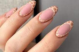 Natural Short Almond Nail Shape To Rock Your Summer Nail Designs 2021