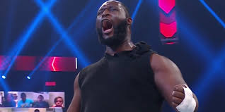 Back in the ring, erik hit a back body drop to aj. Wwe S Omos Just Had His First Singles Match On Raw And Fans Have Thoughts Cinemablend