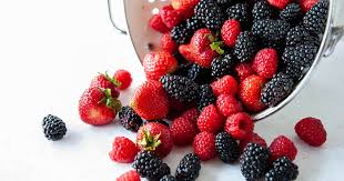 Step 3 gently soak the raspberries in your vinegar. How To Make Fresh Berries Last Longer Sugar Geek Show