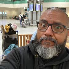 Ebony Lauderdale's Instagram, Twitter & Facebook