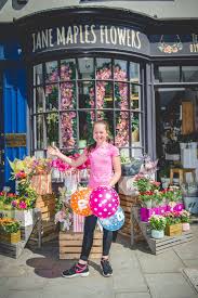 jane-maples-flowers-10th-anniversary-celebrations (2)