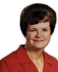 Laura Symes's Instagram, Twitter & Facebook