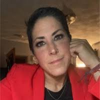 Kristy Maloney's Instagram, Twitter & Facebook