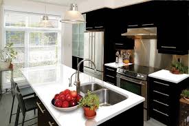 Black And White Quartz Countertops Arctic White Quartz White Kitchen Counters White Quartz Countertop White Countertops