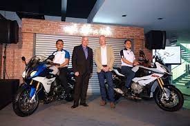 The above prices will remain valid until a written notice or new price list is issued by bmw malaysia. Bmw Motorrad Malaysia Added Two New Motorcycles To Its Name Buying Guides Carlist My