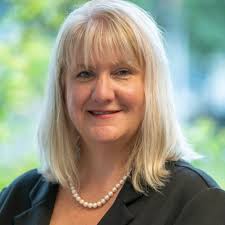 leadership #givingback #community #sograteful #empoweringstudents  #kinlinbiz #charity