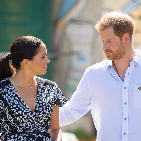 Meghan Markle Is Putting Her Family Above the Royal Family, and That's Okay