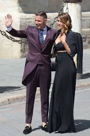 Sergio ramos news, gossip, photos of sergio ramos, biography, sergio ramos girlfriend list born sergio ramos garcía on 30th march, 1986 in sevilla, spain, he is famous for real madrid, spanish. Real Madrid Sergio Ramos Heiratet Pilar Rubio