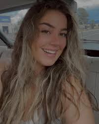 Sidney Donovan's Instagram, Twitter & Facebook