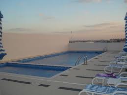 Check room rates at premier inn dubai international airport. Swimming Pool And Jacuzzi On The Roof Picture Of Premier Inn Dubai International Airport Hotel Tripadvisor
