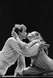 Amerikan i̇ngiliz safkan yarış atı. Ballets Choreographed By Rudolf Nureyev Nureyev At The Paris Opera Exhibitions Visits Opera National De Paris