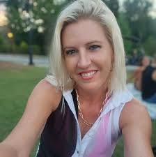 Ashley Jamieson's Instagram, Twitter & Facebook