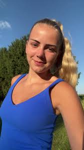 Peyton Johnson Blonde Hair