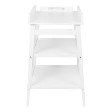 Table a langer pas cher, découvrez le guide complet pour faire le meilleur choix que ce soit une table a langer avec baignoire, murale ou pliante. Hip Changing Table White Quax Design Baby