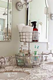 7 Ways To Organize A Bathroom Without A Medicine Cabinet Or Drawers Home Decor Decor Apartment Decor
